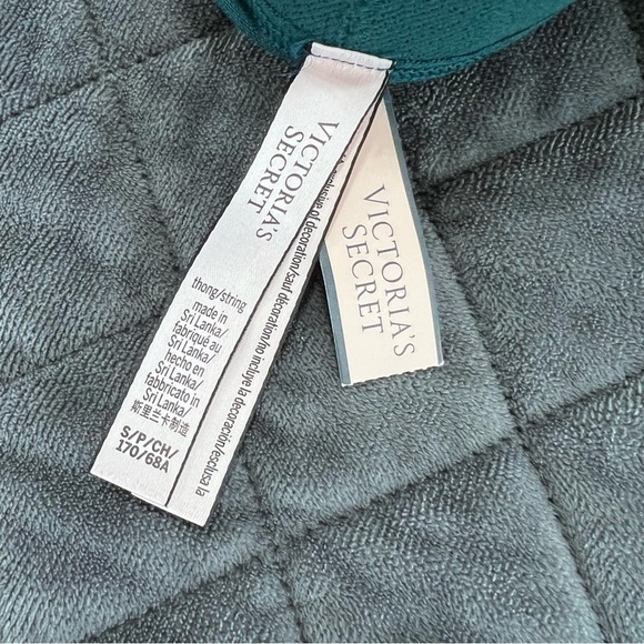 Victoria's Secret Thongs Womens Small Sexy Panties V String Rhinestones B13 - Picture 10 of 12